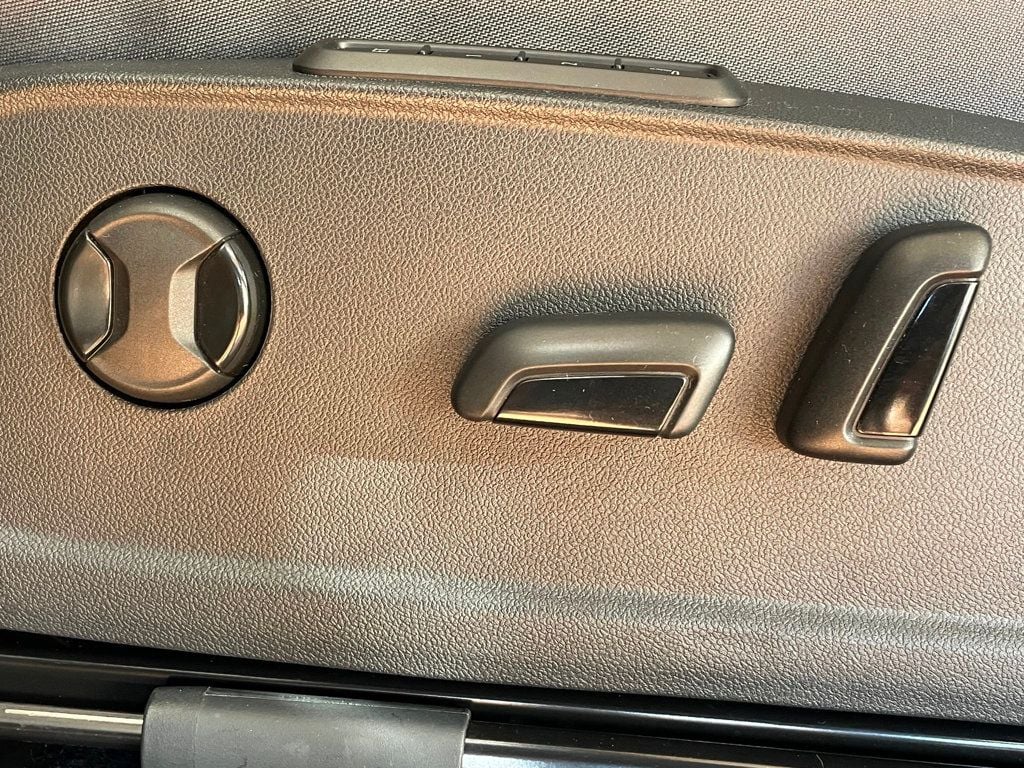 2024 Volkswagen ID.4 Pro S AWD - 22958477 - 11