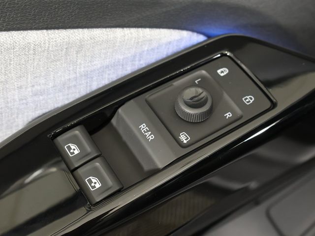 2024 Volkswagen ID.4 Standard RWD - 22956257 - 34