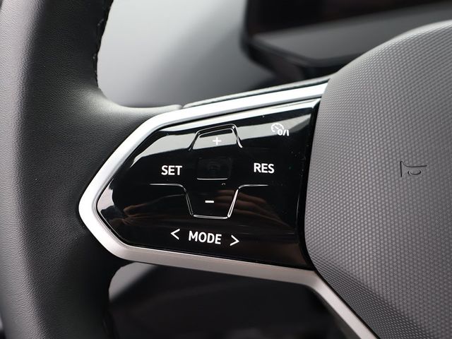 2024 Volkswagen ID.4 Standard RWD - 22956257 - 38