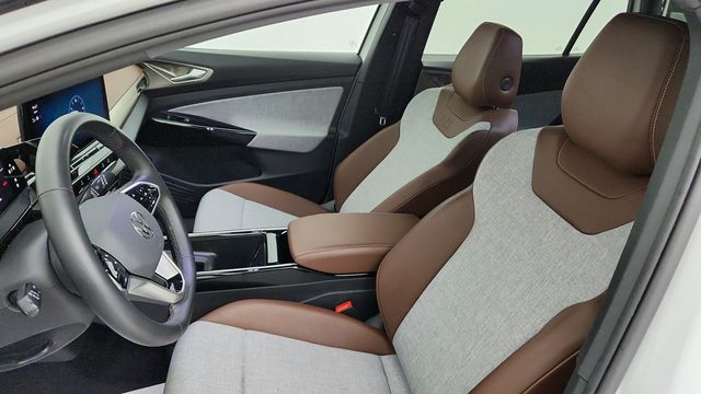 2024 Volkswagen ID.4 Standard RWD - 22948558 - 18
