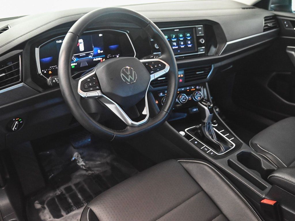 2024 Volkswagen Jetta 1.5T photo 12