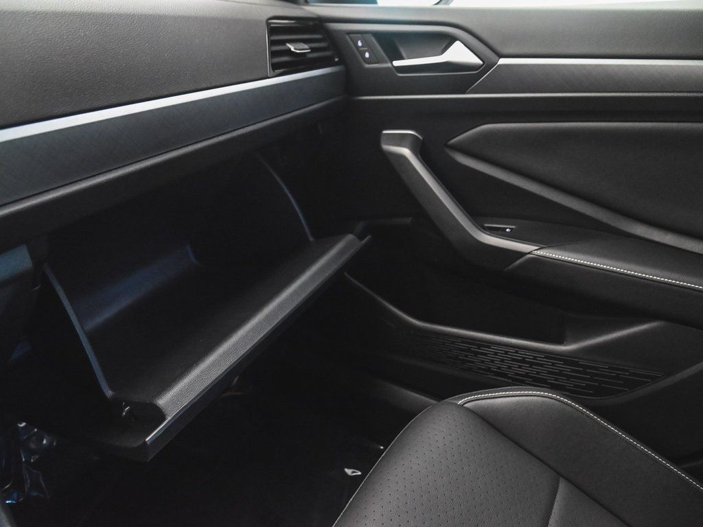 2024 Volkswagen Jetta 1.5T photo 14