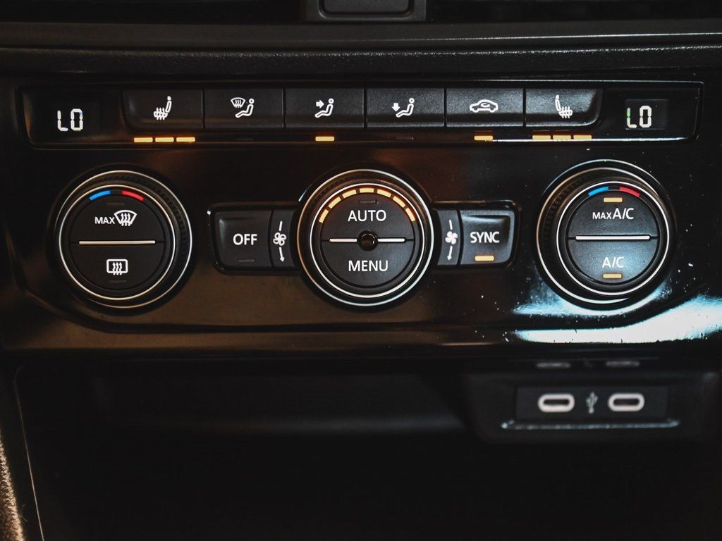 2024 Volkswagen Jetta 1.5T photo 22