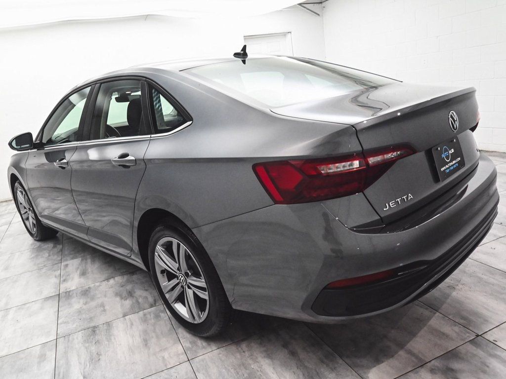 2024 Volkswagen Jetta 1.5T photo 4