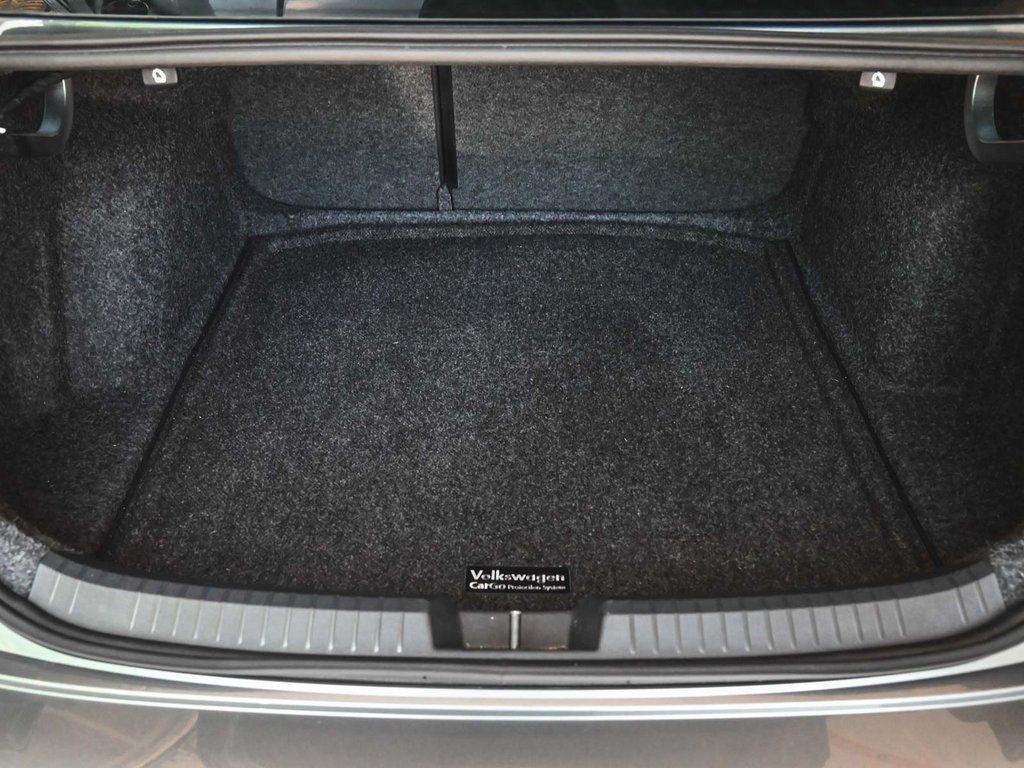 2024 Volkswagen Jetta 1.5T photo 36