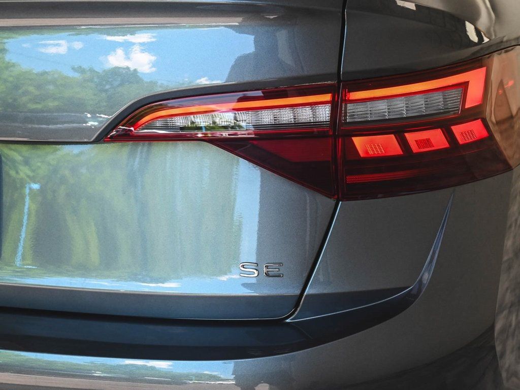 2024 Volkswagen Jetta 1.5T photo 40