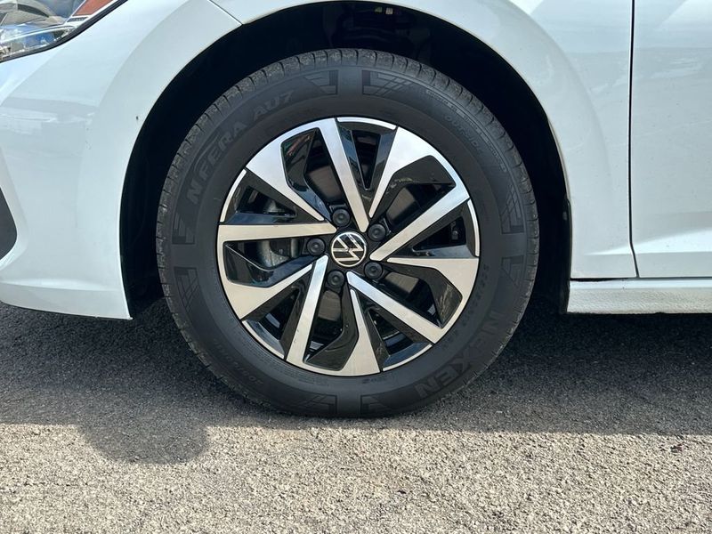 2024 Volkswagen Jetta S Automatic - 22962575 - 10