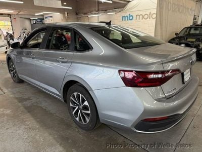 2024 Volkswagen Jetta - 3VW5M7BU8RM027960
