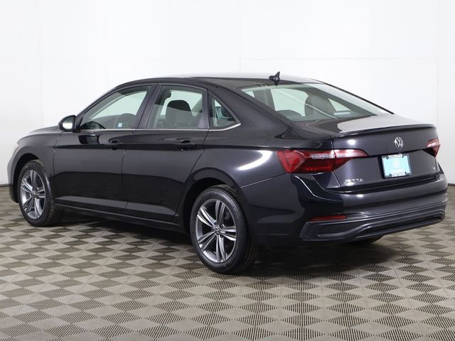2024 Volkswagen Jetta SE Automatic - 23015441 - 8