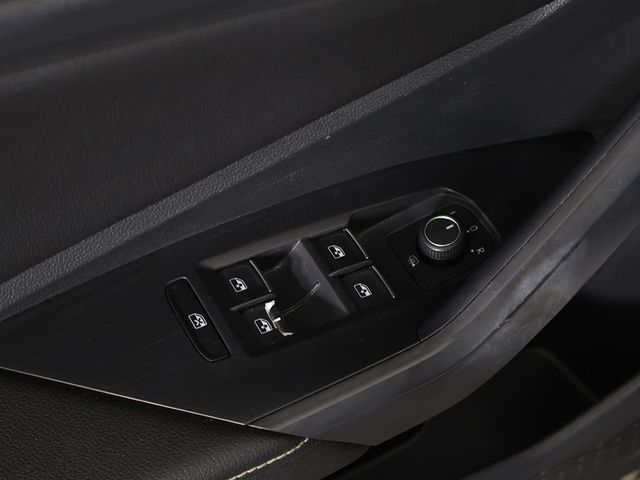 2024 Volkswagen Jetta SE Automatic - 23041865 - 35