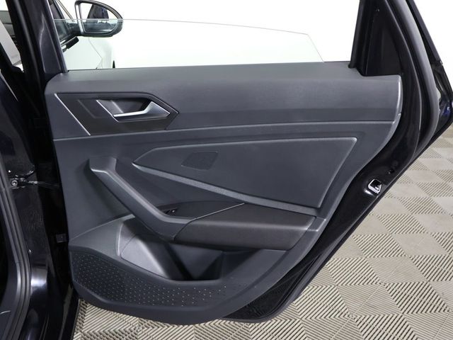 2024 Volkswagen Jetta SE Automatic - 23061468 - 26