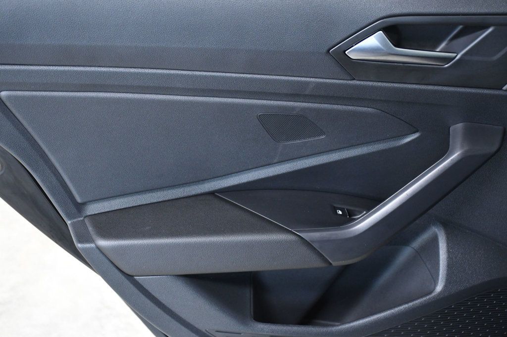 2024 Volkswagen Jetta SE Automatic - 22864645 - 10