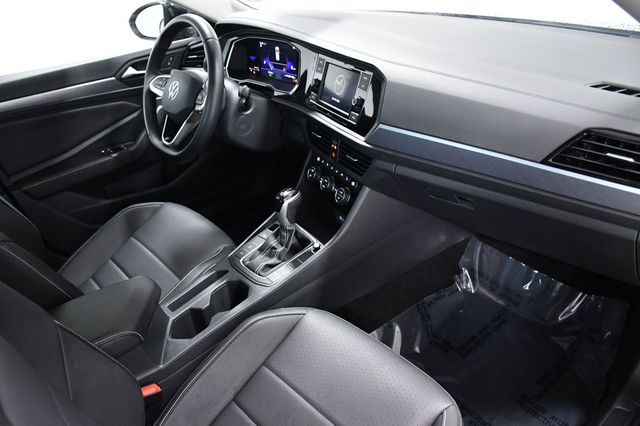 2024 Volkswagen Jetta SE Automatic - 22864645 - 15