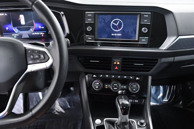 2024 Volkswagen Jetta SE Automatic - 22864645 - 22