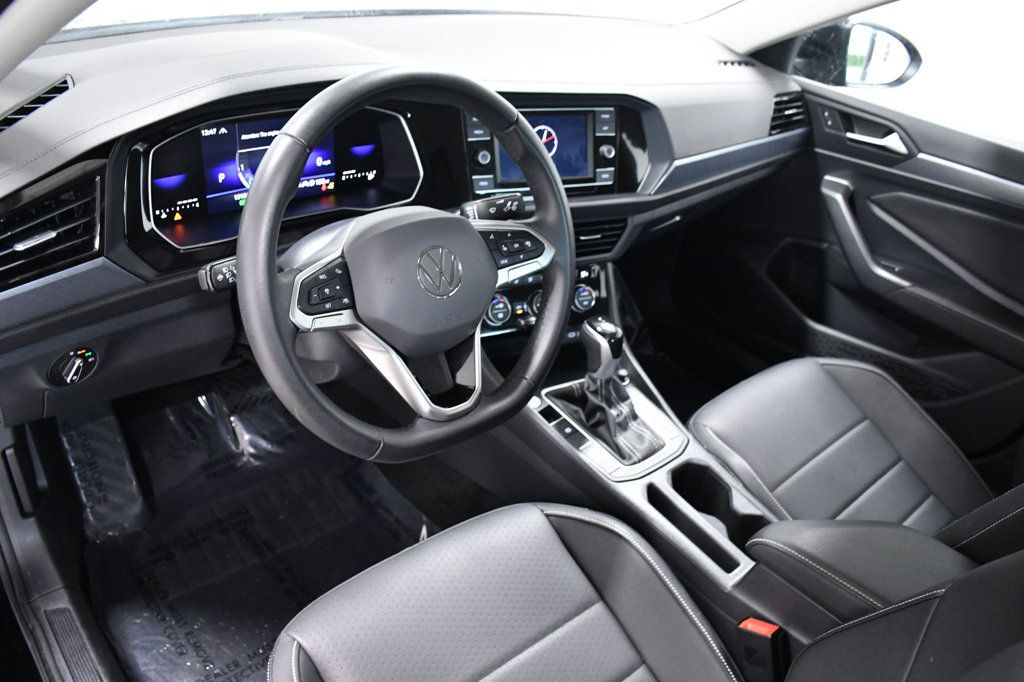 2024 Volkswagen Jetta SE Automatic - 22864645 - 7