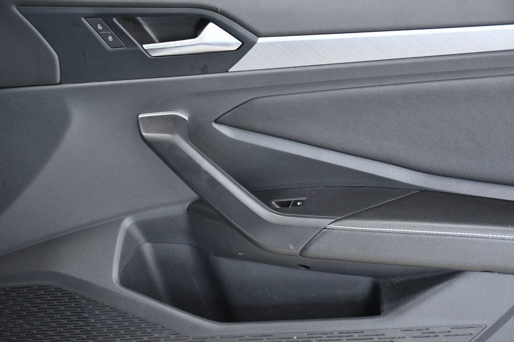2024 Volkswagen Jetta SE Automatic - 22950718 - 17