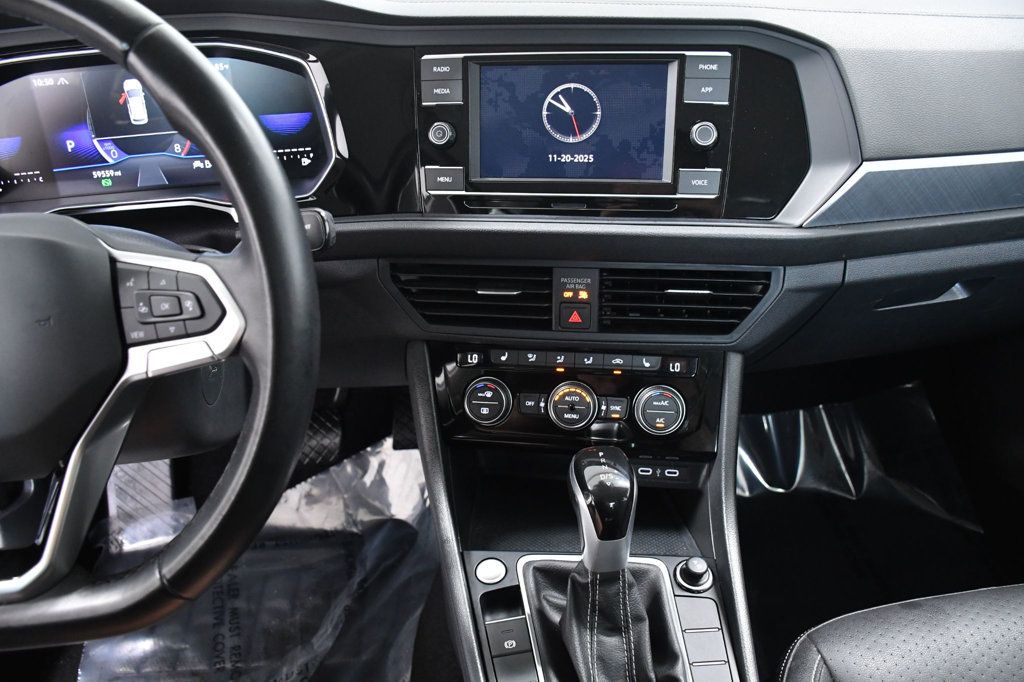 2024 Volkswagen Jetta SE Automatic - 22950718 - 23