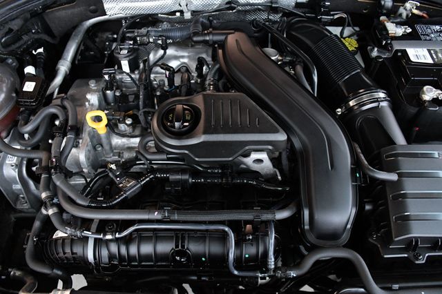 2024 Volkswagen Jetta SE Automatic - 23008384 - 18