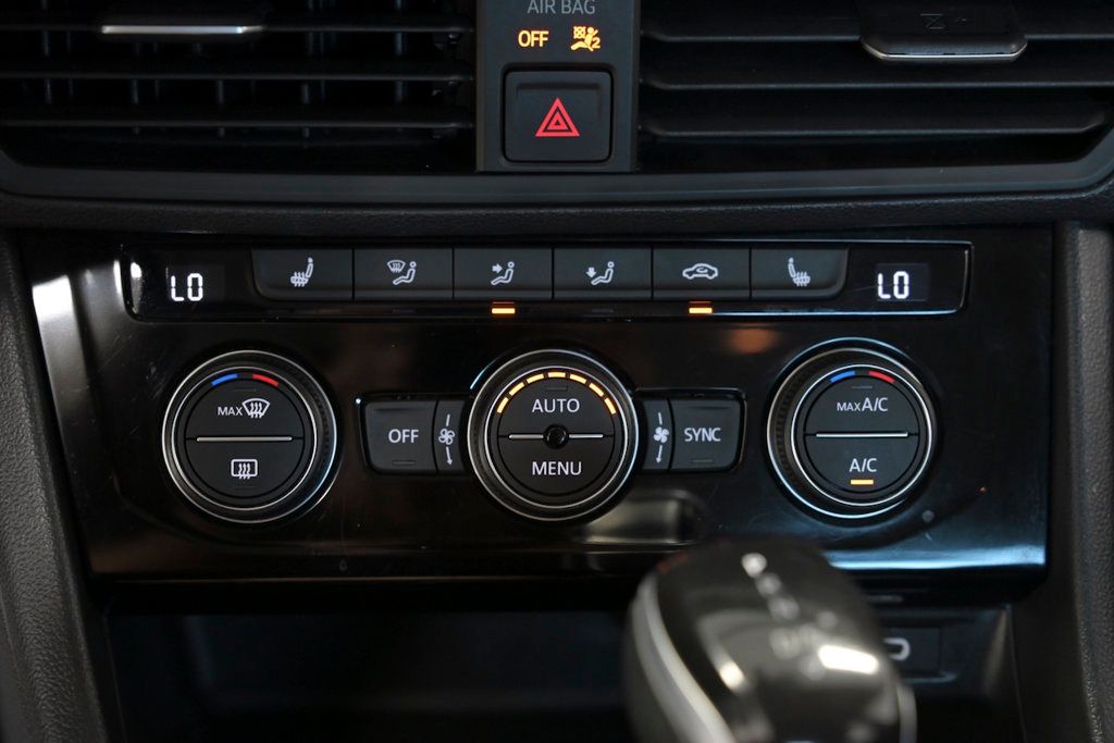 2024 Volkswagen Jetta SE Automatic - 23008384 - 27
