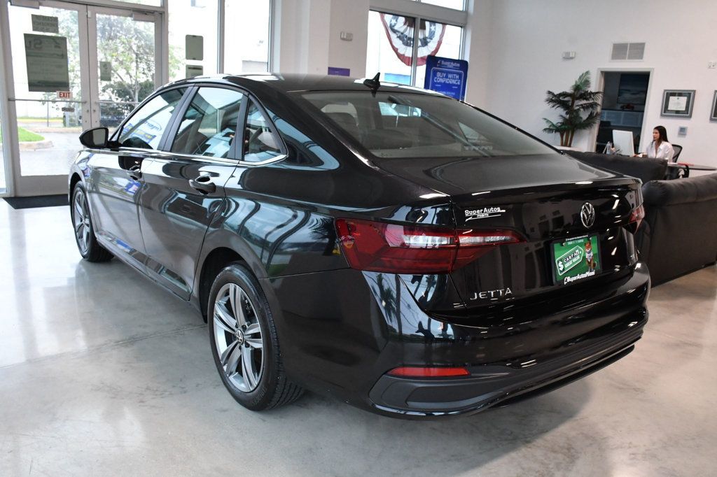 2024 Volkswagen Jetta SE Automatic - 23008384 - 3