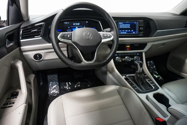 2024 Volkswagen Jetta SE Automatic - 23045582 - 9