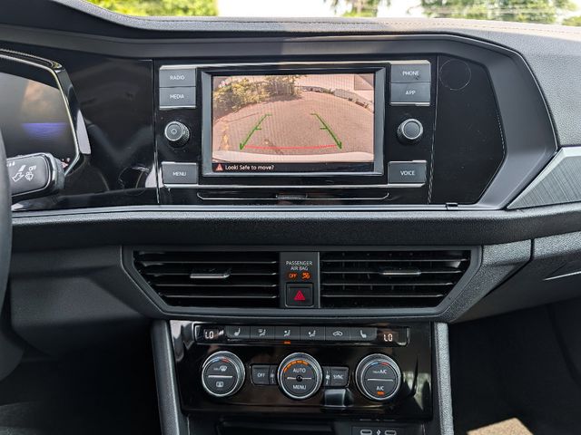 2024 Volkswagen Jetta SE Automatic - 23045377 - 24