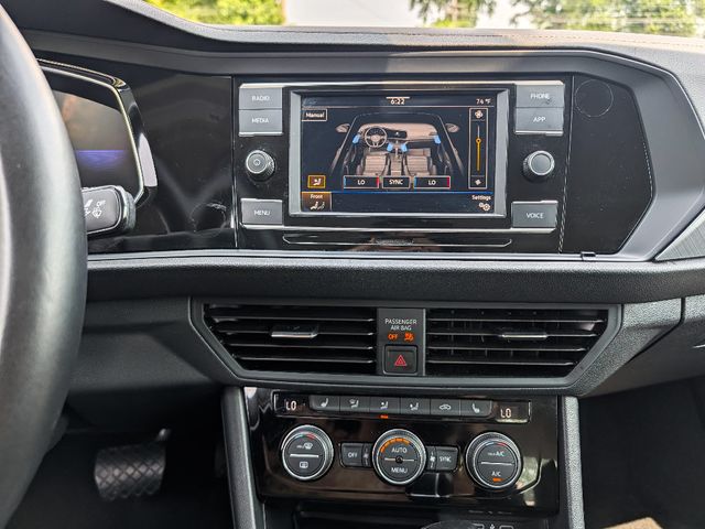 2024 Volkswagen Jetta SE Automatic - 23045377 - 26