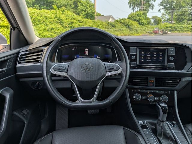 2024 Volkswagen Jetta SE Automatic - 23045377 - 28