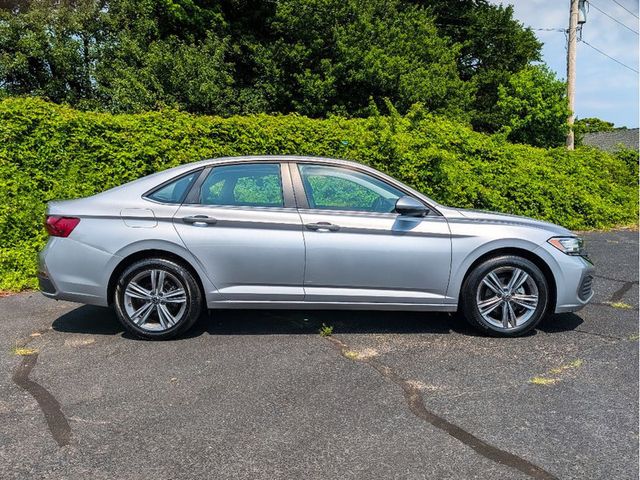 2024 Volkswagen Jetta SE Automatic - 23045377 - 3