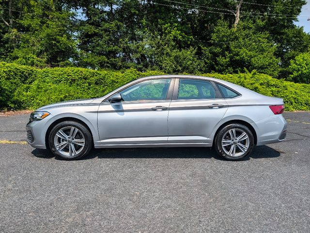 2024 Volkswagen Jetta SE Automatic - 23045377 - 8