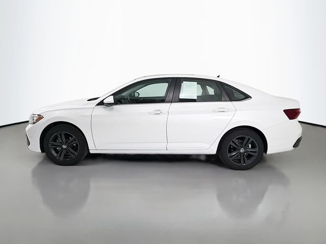 2024 Volkswagen Jetta SE Automatic - 23023906 - 3