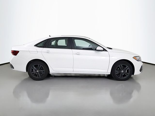 2024 Volkswagen Jetta SE Automatic - 23023906 - 7