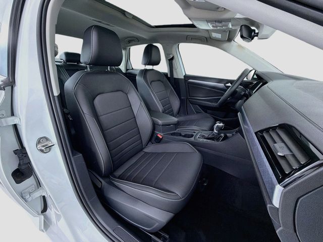 2024 Volkswagen Jetta SE Automatic - 23060163 - 24