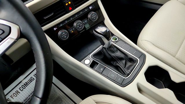 2024 Volkswagen Jetta SE Automatic - 23022469 - 16
