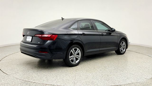 2024 Volkswagen Jetta SE Automatic - 23022469 - 4