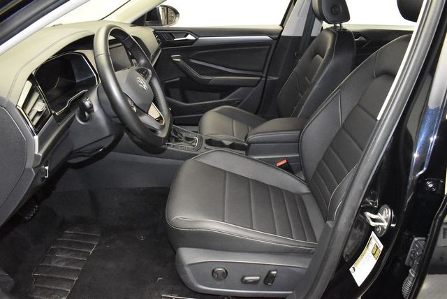 2024 Volkswagen Jetta SE Automatic - 22883084 - 12