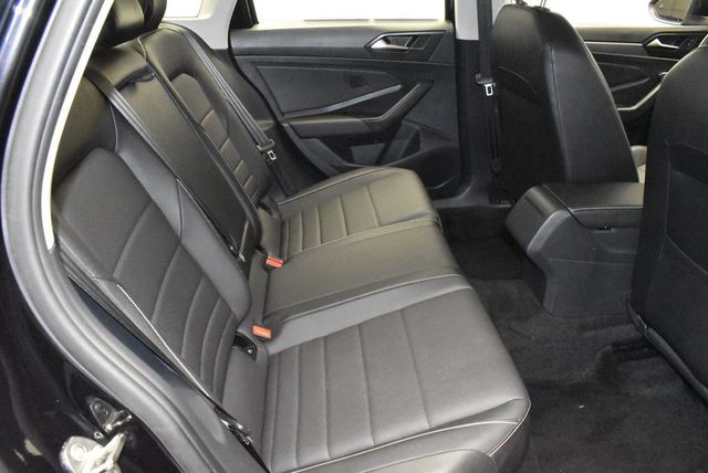 2024 Volkswagen Jetta SE Automatic - 22883084 - 27