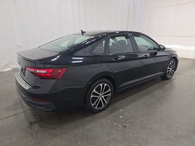 2024 Volkswagen Jetta Sport Automatic - 23055377 - 3