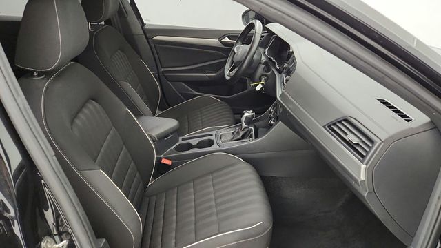 2024 Volkswagen Jetta Sport Automatic - 22946153 - 37