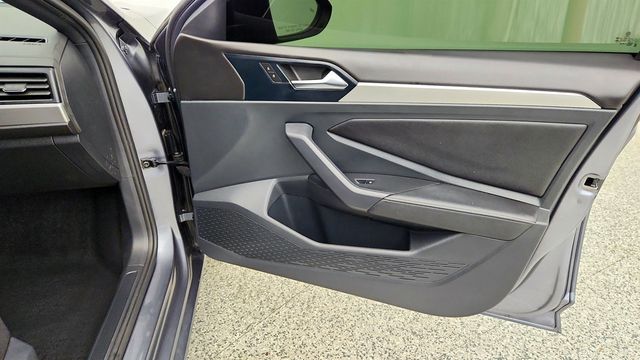 2024 Volkswagen Jetta Sport Automatic - 23063825 - 24