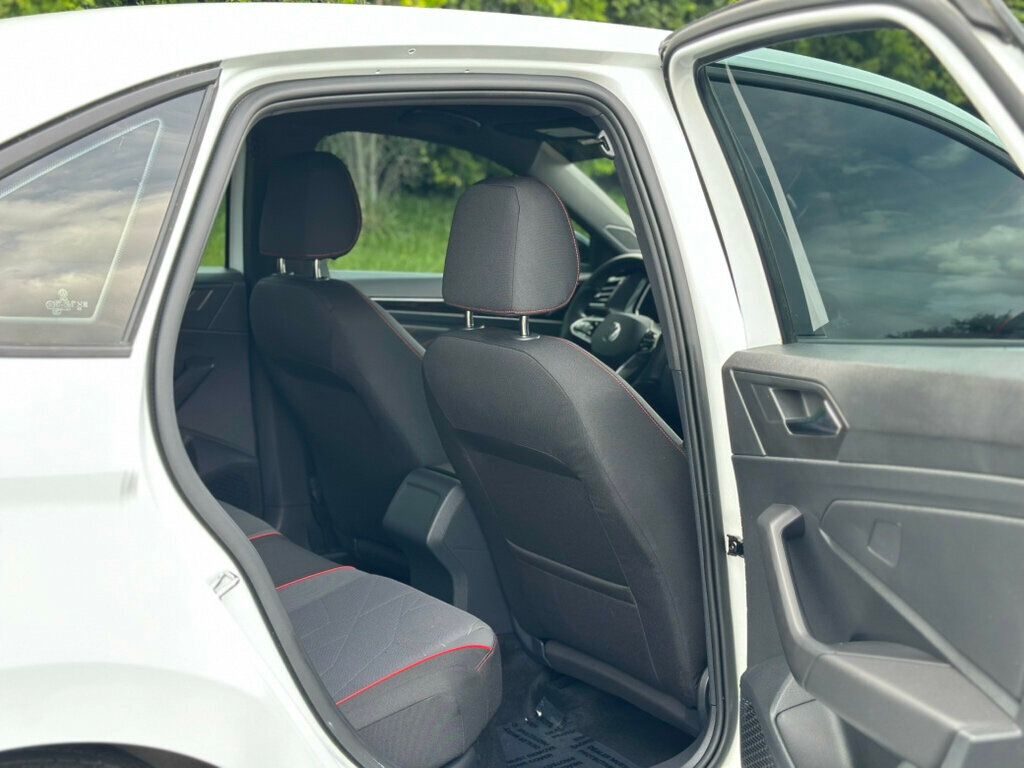 2024 Volkswagen Jetta GLI Autobahn Anniversary Edition photo 21
