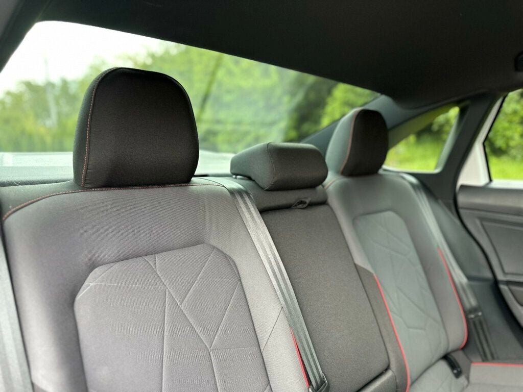 2024 Volkswagen Jetta GLI Autobahn Anniversary Edition photo 23