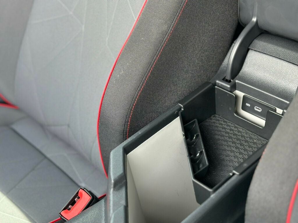 2024 Volkswagen Jetta GLI Autobahn Anniversary Edition photo 46