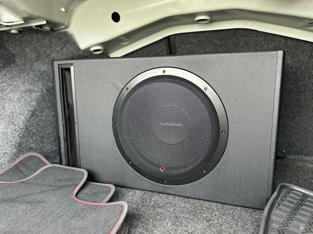 2024 Volkswagen Jetta GLI Autobahn Anniversary Edition photo 7