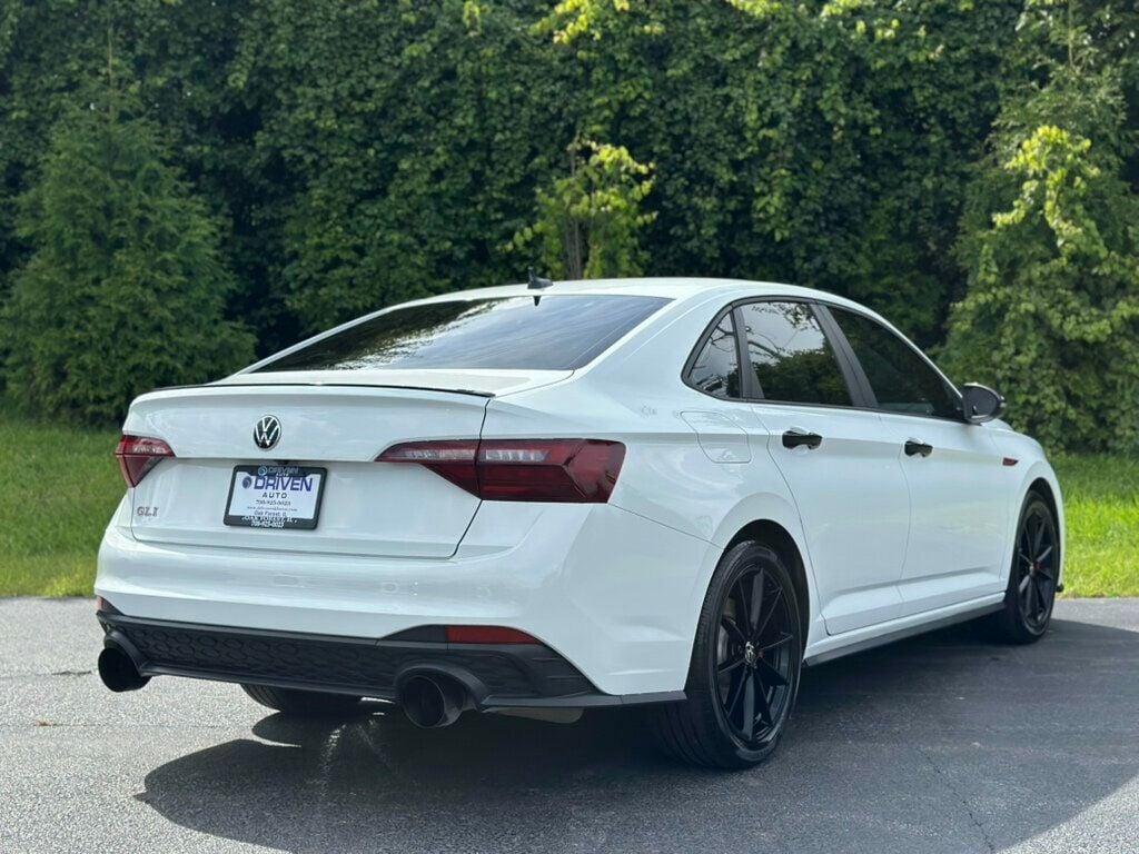 2024 Volkswagen Jetta GLI Autobahn Anniversary Edition photo 8