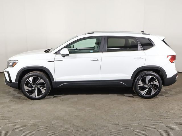 2024 Volkswagen Taos SE 4MOTION - 23022268 - 17
