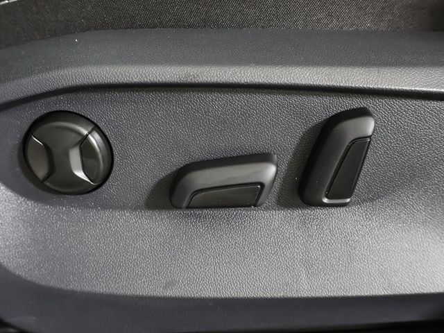 2024 Volkswagen Taos SE 4MOTION - 23022268 - 32