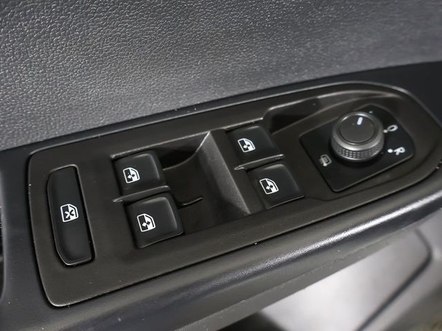 2024 Volkswagen Taos SE 4MOTION - 23022268 - 37