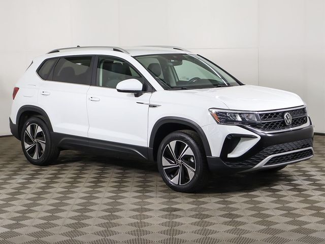 2024 Volkswagen Taos SE 4MOTION - 23022268 - 52