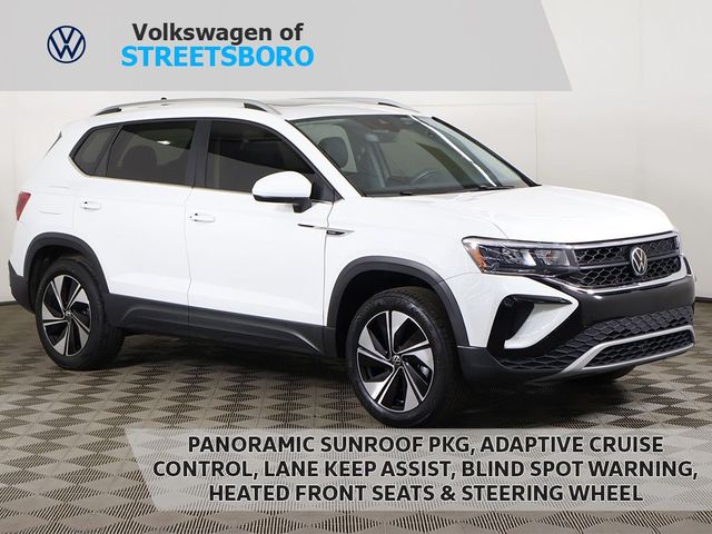 2024 Volkswagen Taos SE 4MOTION - 23028642 - 0